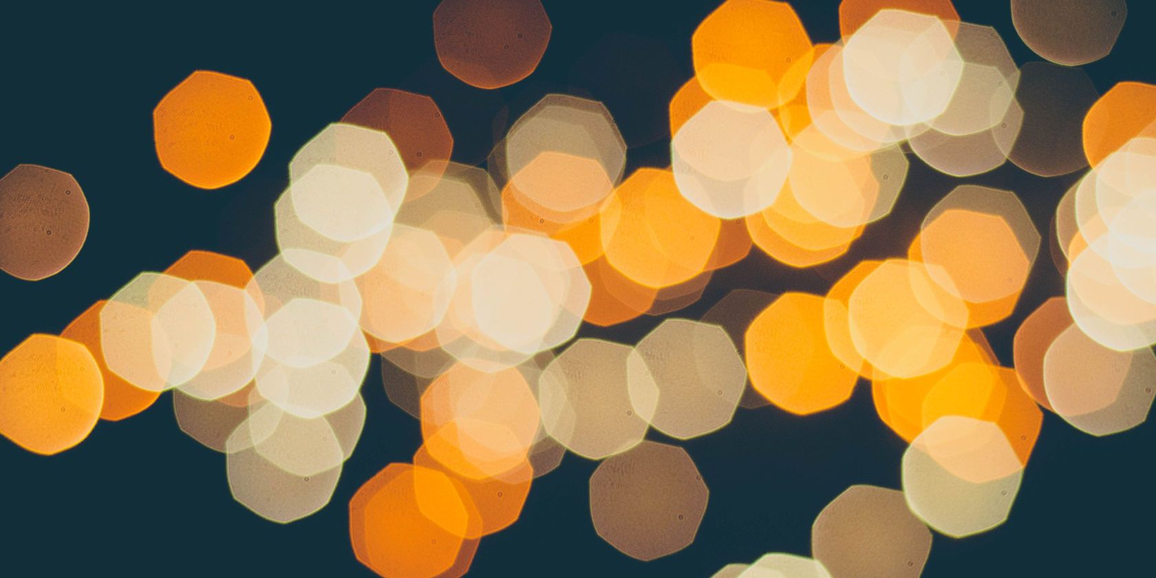 How to Create a DIY Filter for Custom Bokeh Shapes | MakeUseOf